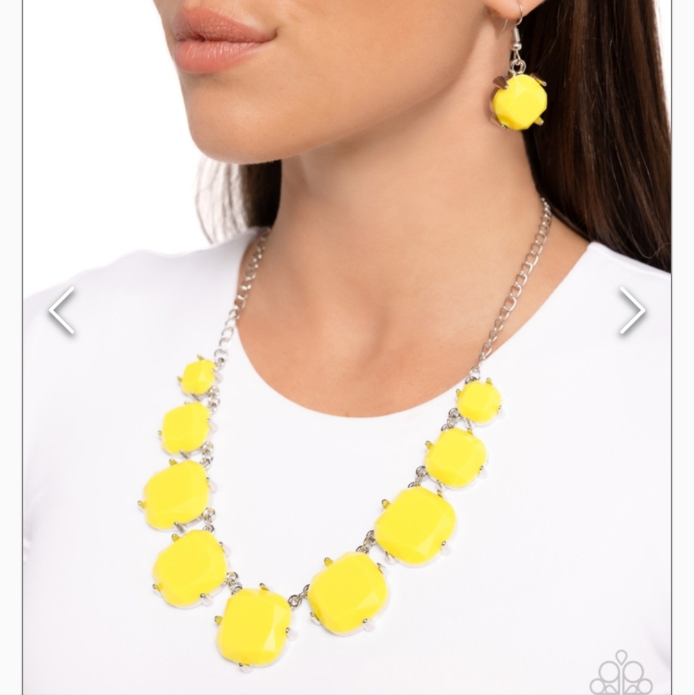 Prismatic Prima Donna Yellow Necklace 💛 With Earrings #2